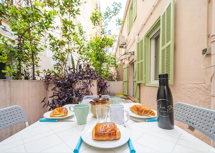 3 Pieces, Hyper-centre, Terrasse * Niza