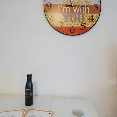 3 Pieces, Hyper-centre, Terrasse 尼斯